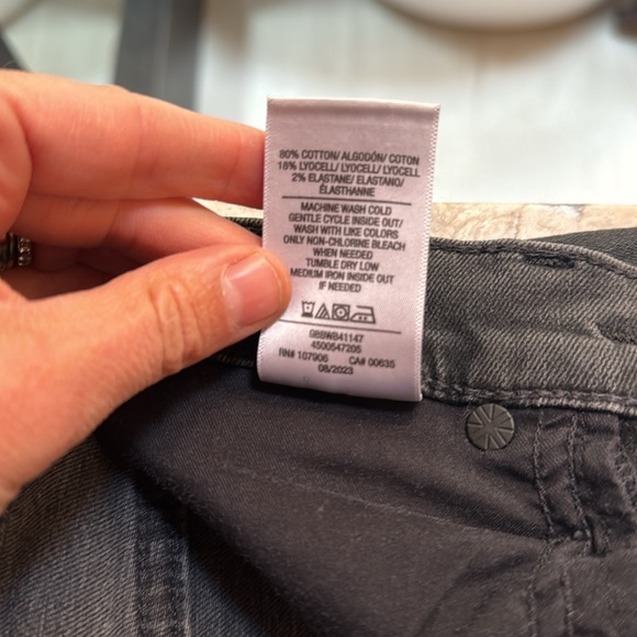 Hudson Barbara Jeans - Picture 12 of 12